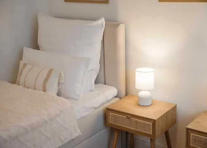 Cozy Auf 130qm Mit Billardtisch Fuer Bis Zu 9 Gaeste Hamburg